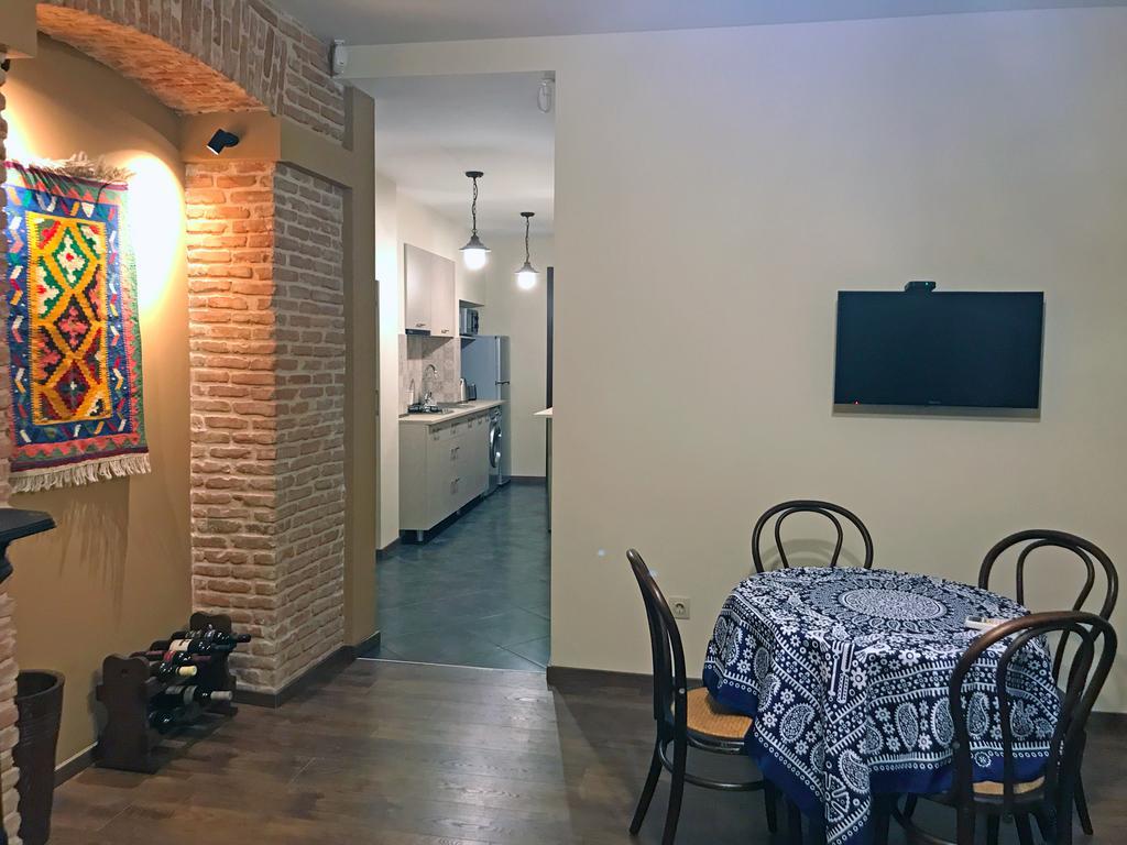 Oc Apartments Tbilisi Ngoại thất bức ảnh