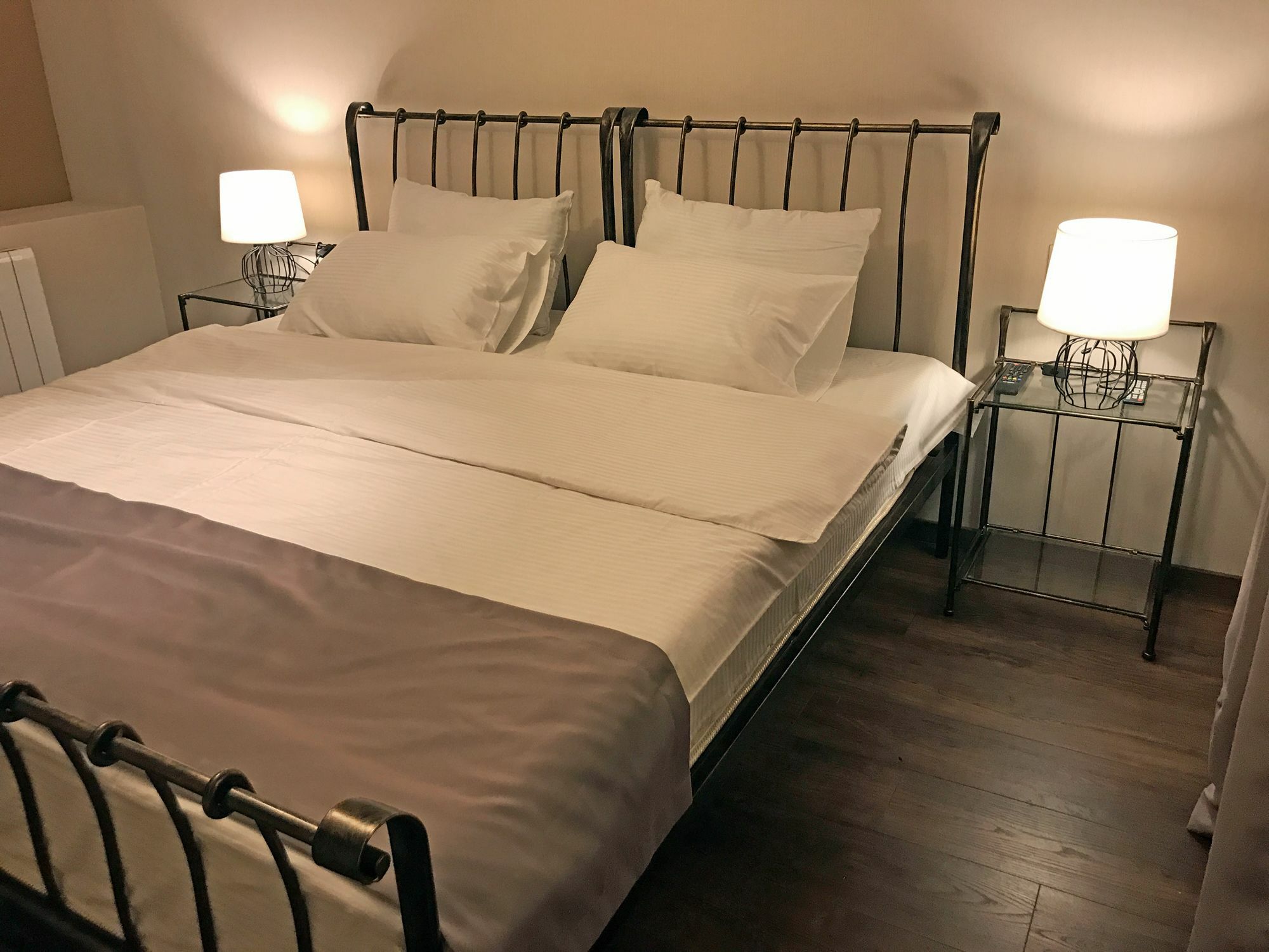 Oc Apartments Tbilisi Ngoại thất bức ảnh
